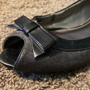 Fioni Black Sparkle Flats